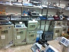 上海電子秤、保險(xiǎn)柜、點(diǎn)鈔機(jī)專(zhuān)賣(mài)指南 地址、電話(huà)、價(jià)格與營(yíng)業(yè)時(shí)間全解析